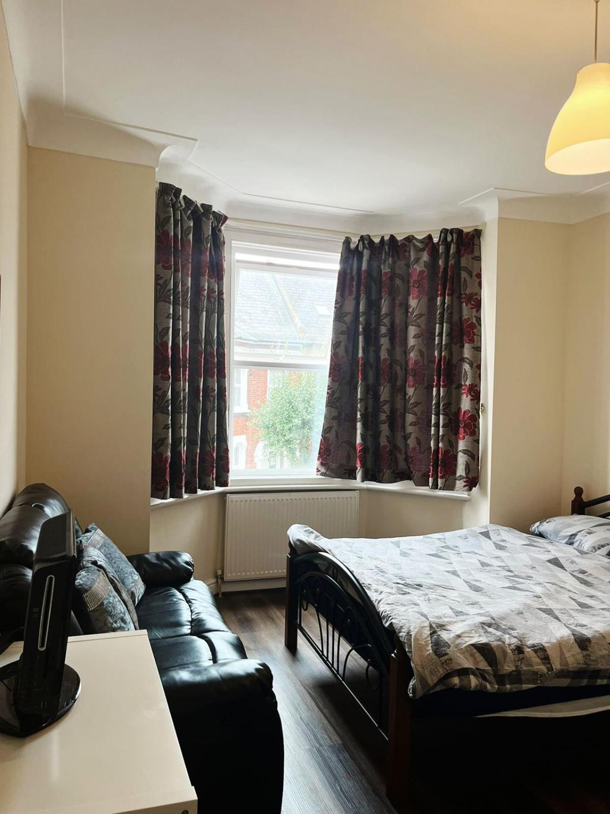 Nice And Pleasant Thornton Heath Kültér fotó